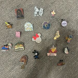 Disney Collectable Pins